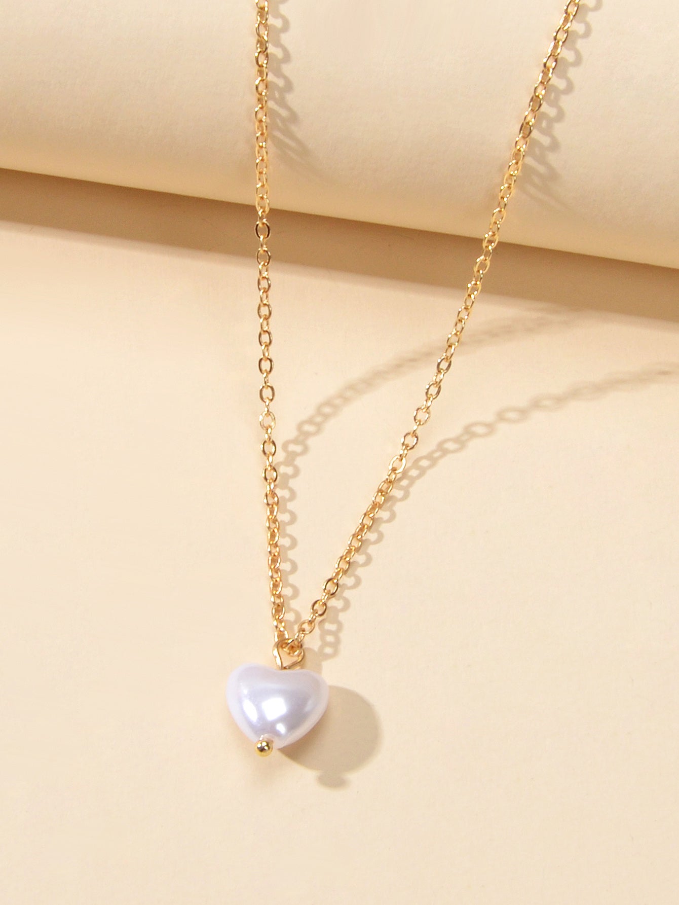Anniversary Jewelry Gold Chain Pearl Heart Charm Necklace Gifts for Best Friends-1